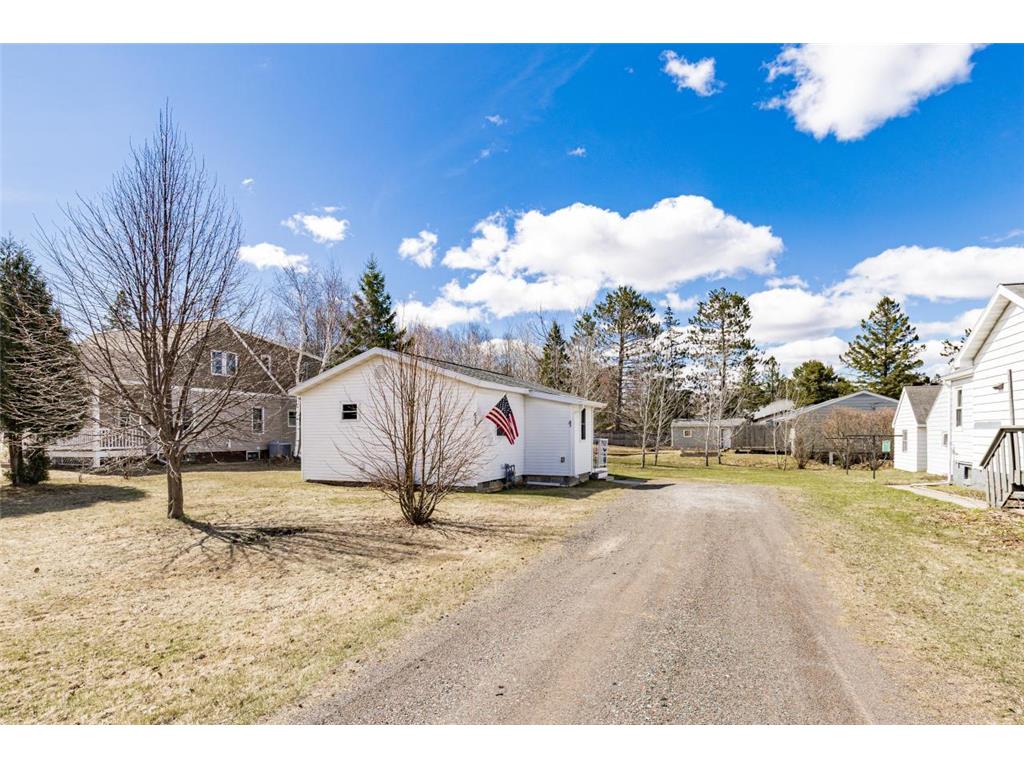 626 Farrell Road Duluth MN 55811 7068705 image2
