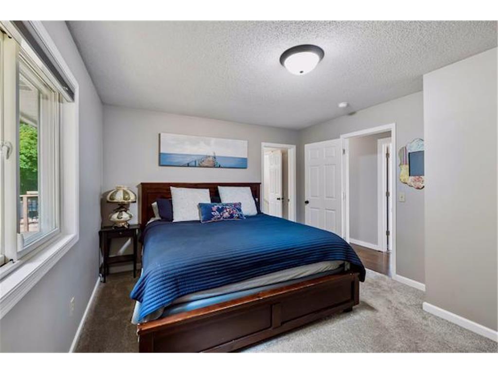 626 Hillside Drive Eagan MN 55121 7105287 image12