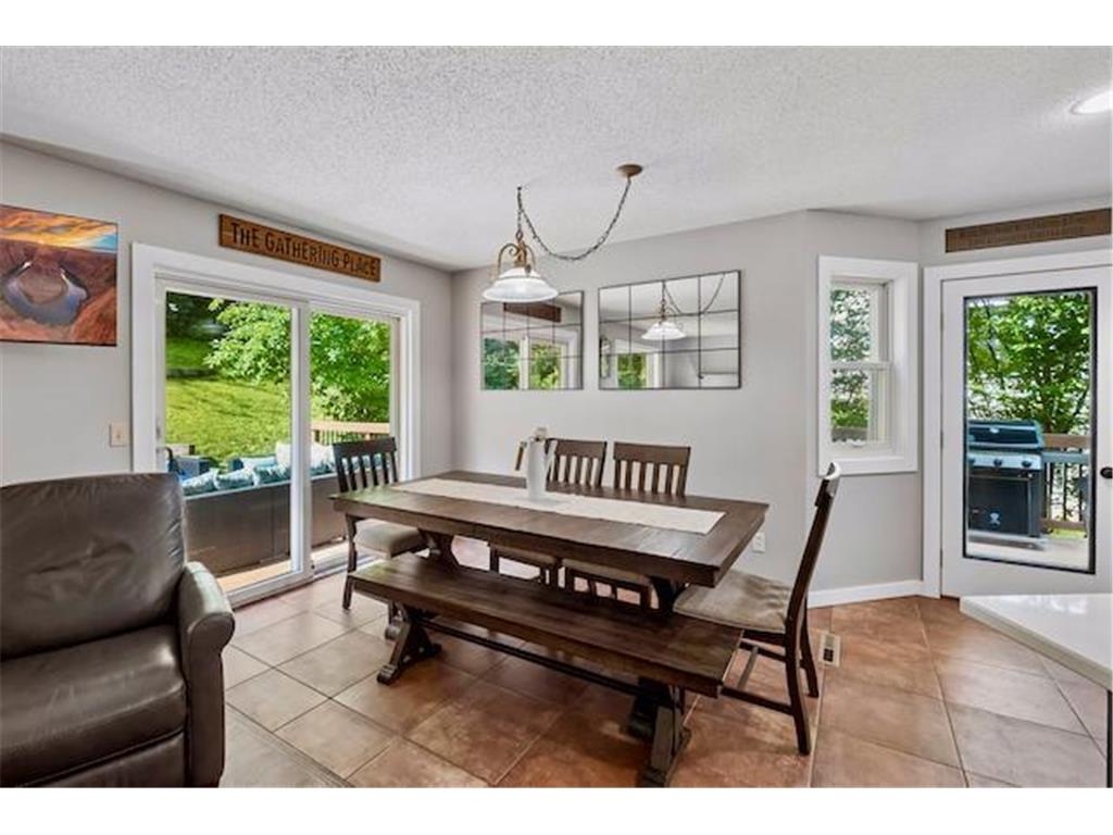 626 Hillside Drive Eagan MN 55121 7105287 image3