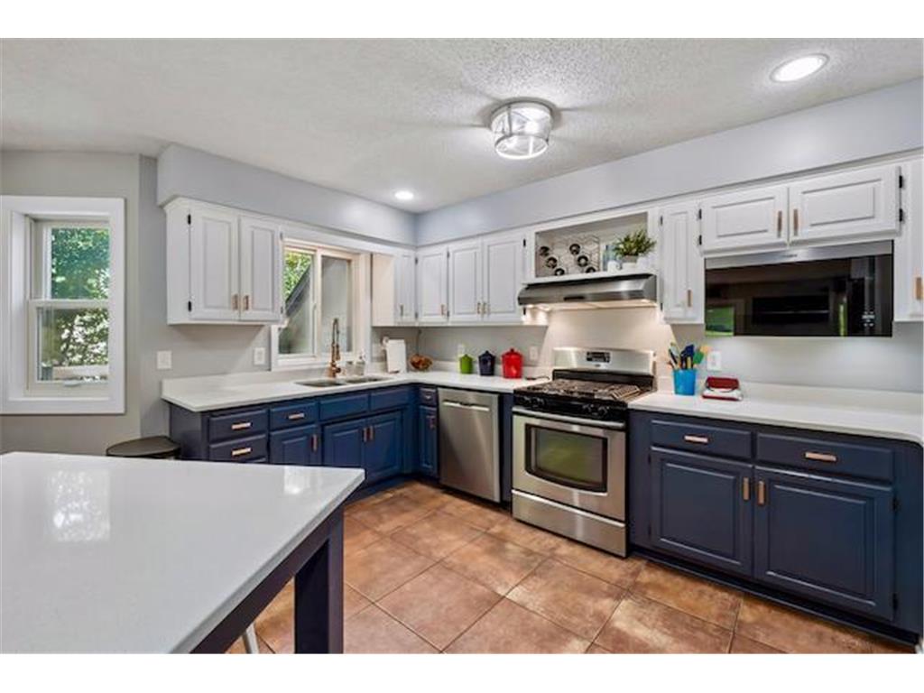 626 Hillside Drive Eagan MN 55121 7105287 image6