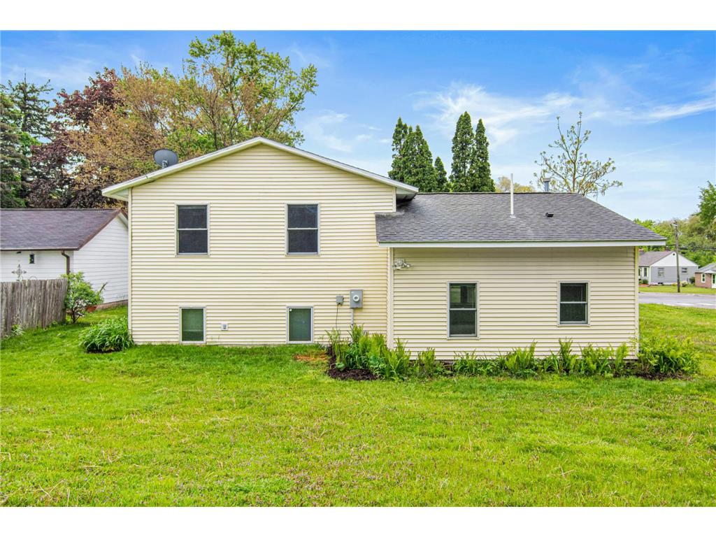 6262 7th Street N Oakdale MN 55128 7081922 image30