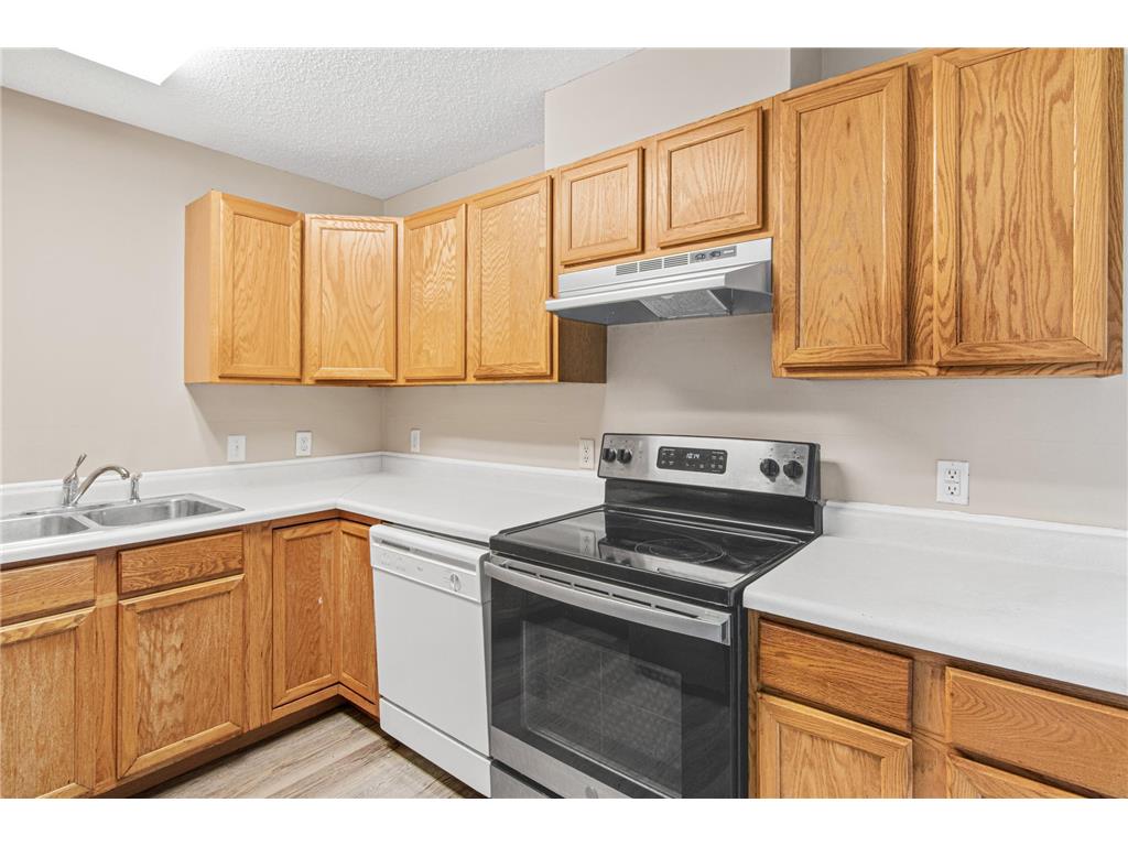 6262 7th Street N Oakdale MN 55128 7081922 image7