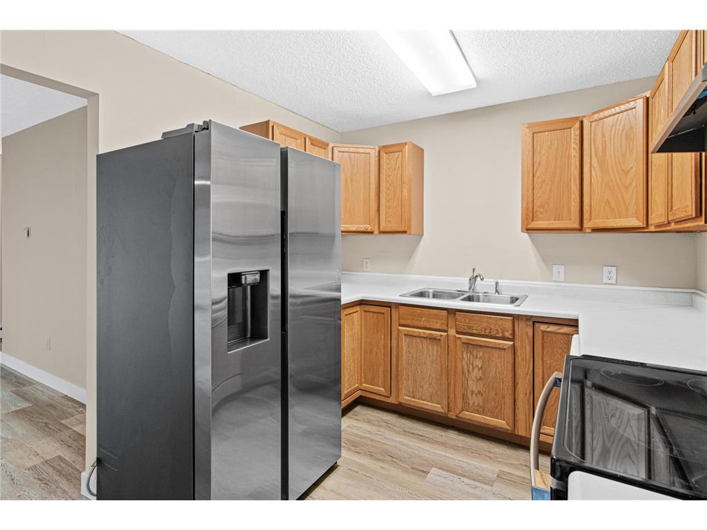6262 7th Street N Oakdale MN 55128 7081922 image9