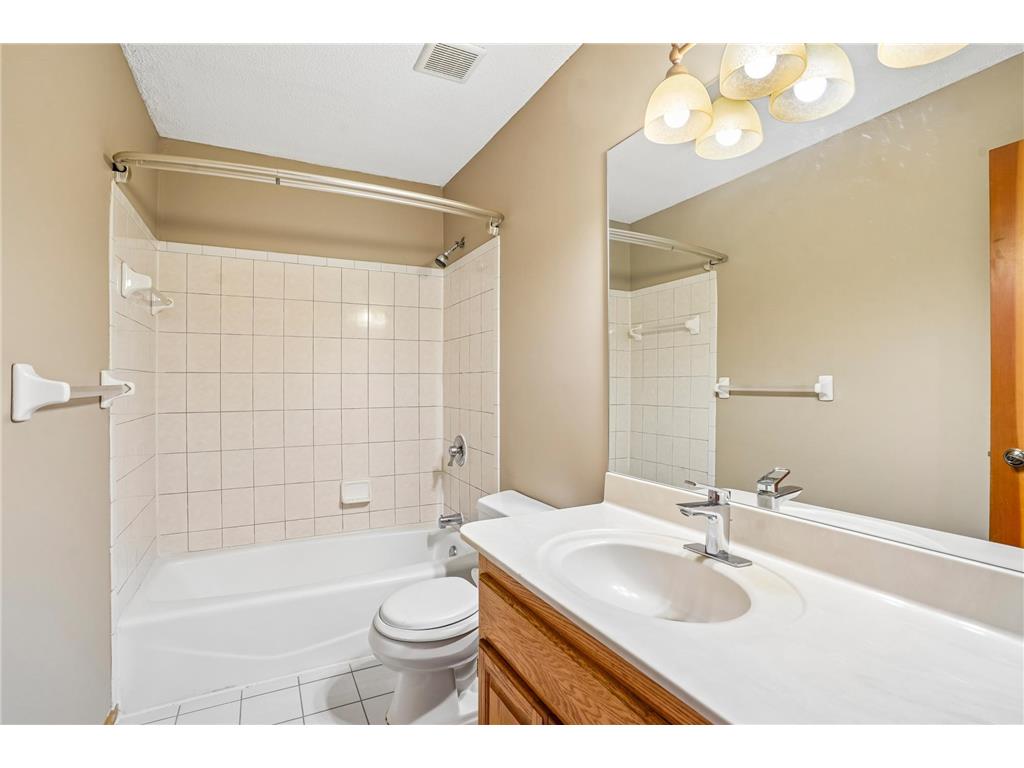 6262 Fernbrook Lane N Maple Grove MN 55311 7071045 image16