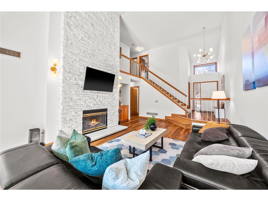 6263 Sequoia Circle Eden Prairie MN 55346 7040885 image3