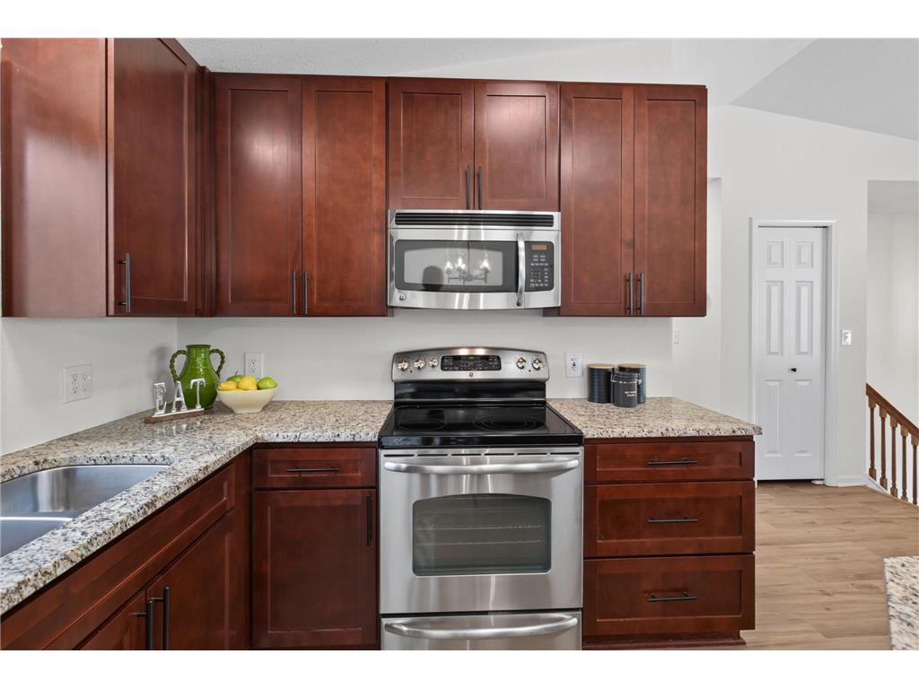 6266 Rivlyn Avenue NW Ramsey MN 55303 - Mississippi 7094715 image17