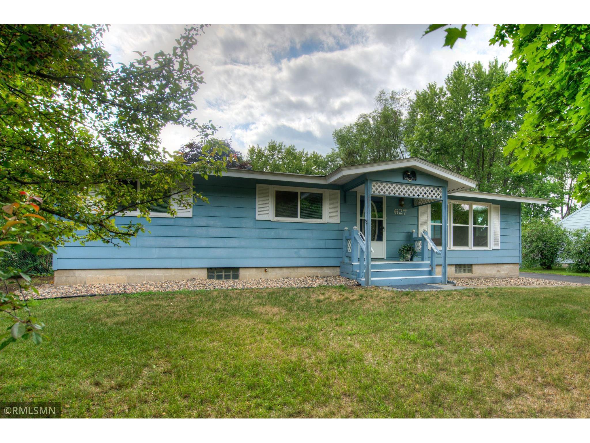 627 10th Street N, Hudson, WI 54016 MLS 6021092 Edina Realty