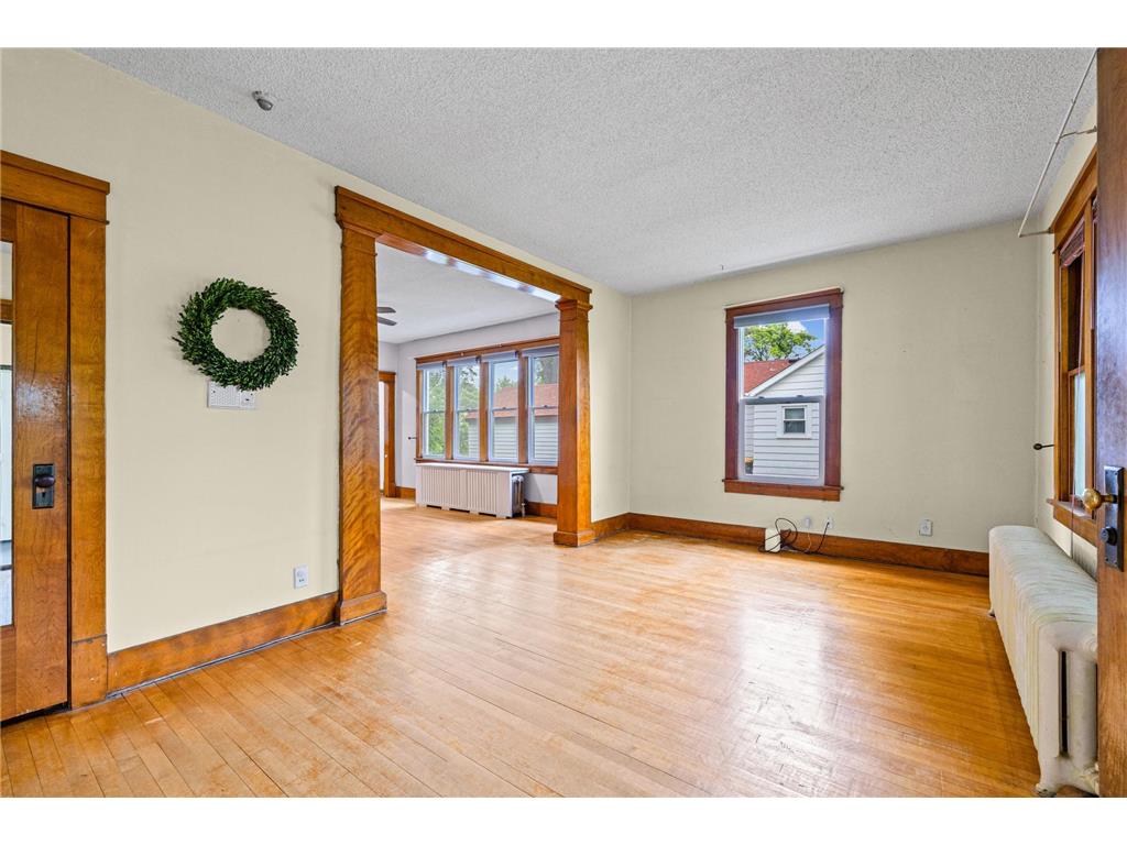 627 4th Avenue W Shakopee MN 55379 7076893 image4