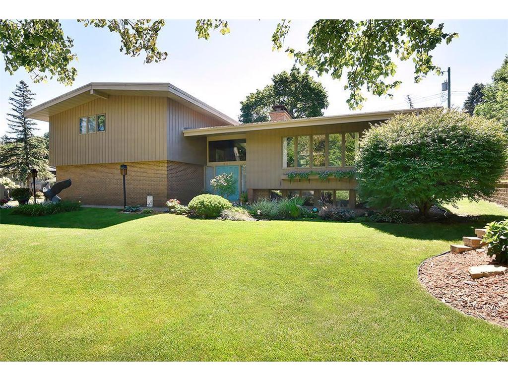 627 4th Street SW Faribault MN 55021 6706057 image1