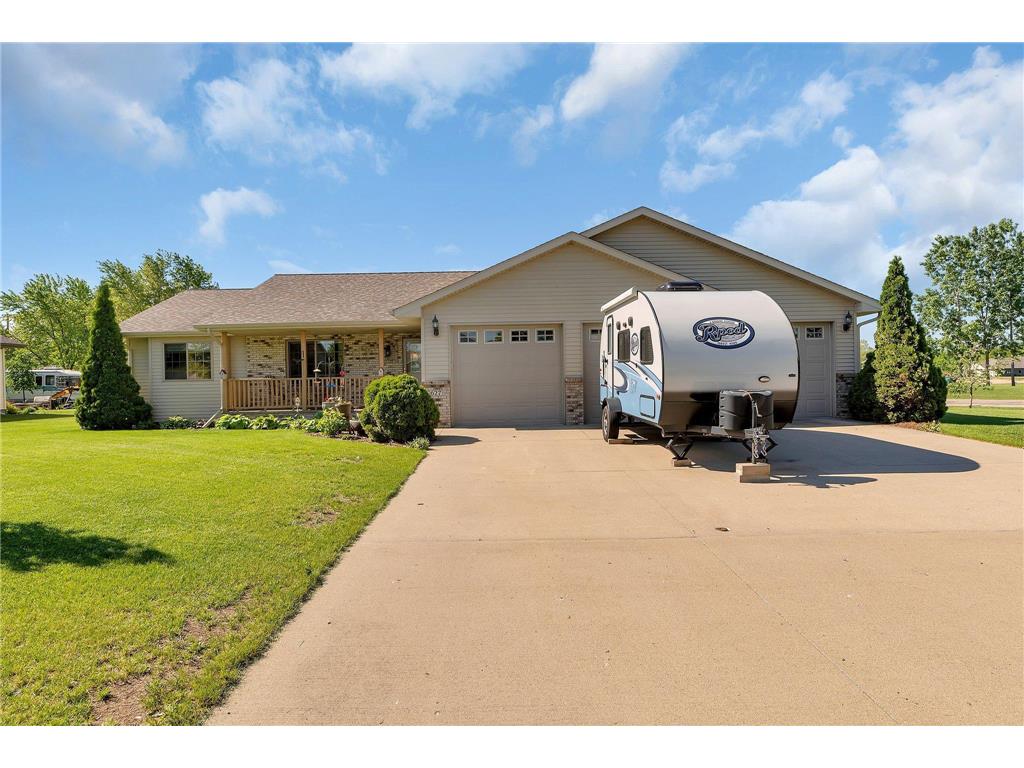 627 5th Street NW Richmond MN 56368 6540011 image1