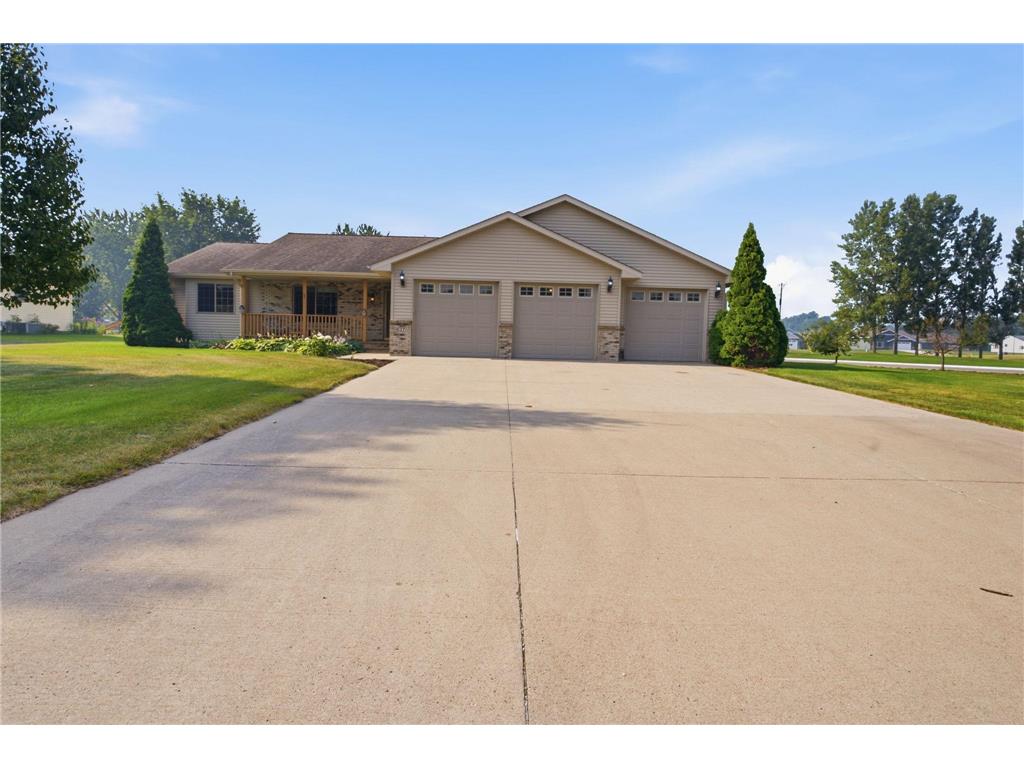 627 5th Street NW Richmond MN 56368 7109216 image2