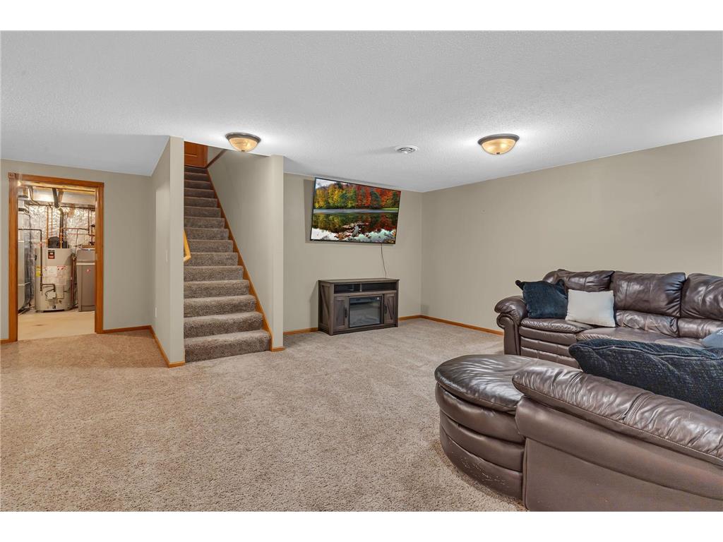 627 5th Street NW Richmond MN 56368 7109216 image23
