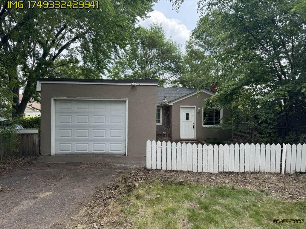 627 9th Avenue NW New Brighton MN 55112 6734884 image1