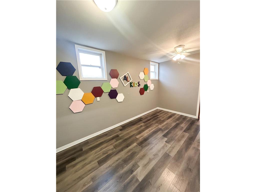 627 Clary Street Worthington MN 56187 7063046 image26