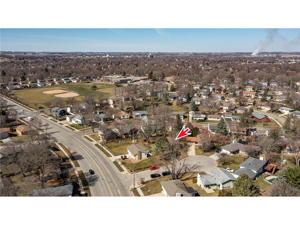 627 Elton Hills Drive NW, Rochester, MN, 55901 MLS 9121308 Edina