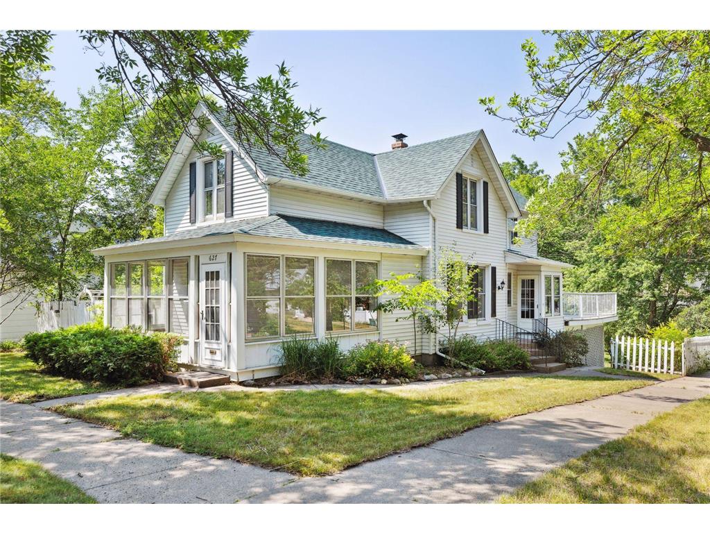 627 Locust Street Hudson WI 54016 6351678 image1