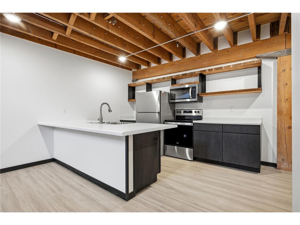 627 Northern Pacific Avenue N #205 Fargo ND 58102 7032942 image9
