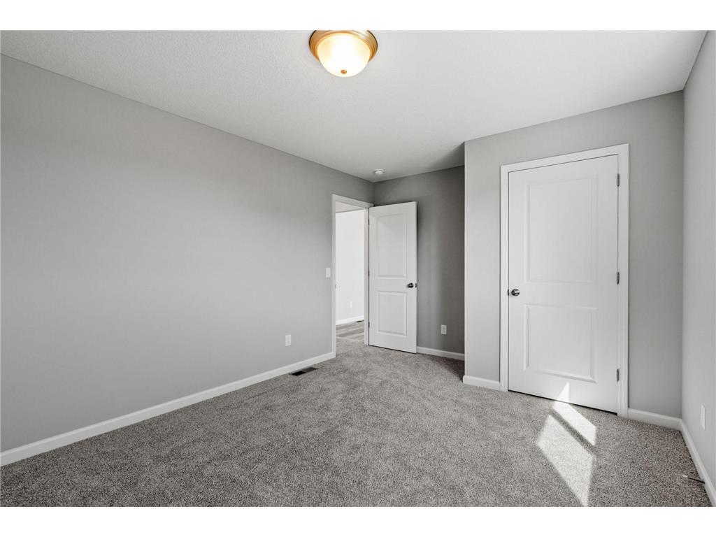 6275 Radford Avenue NE Otsego MN 55374 7019601 image15