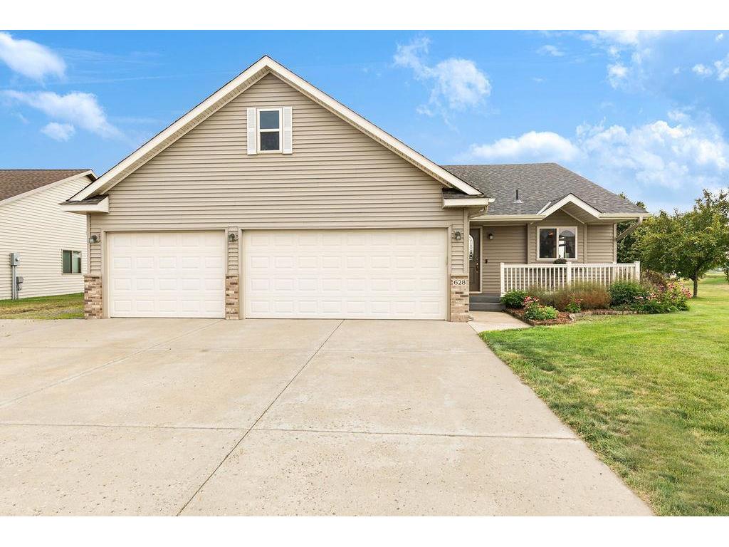 628 16th Street S Sartell MN 56377 6415080 image1