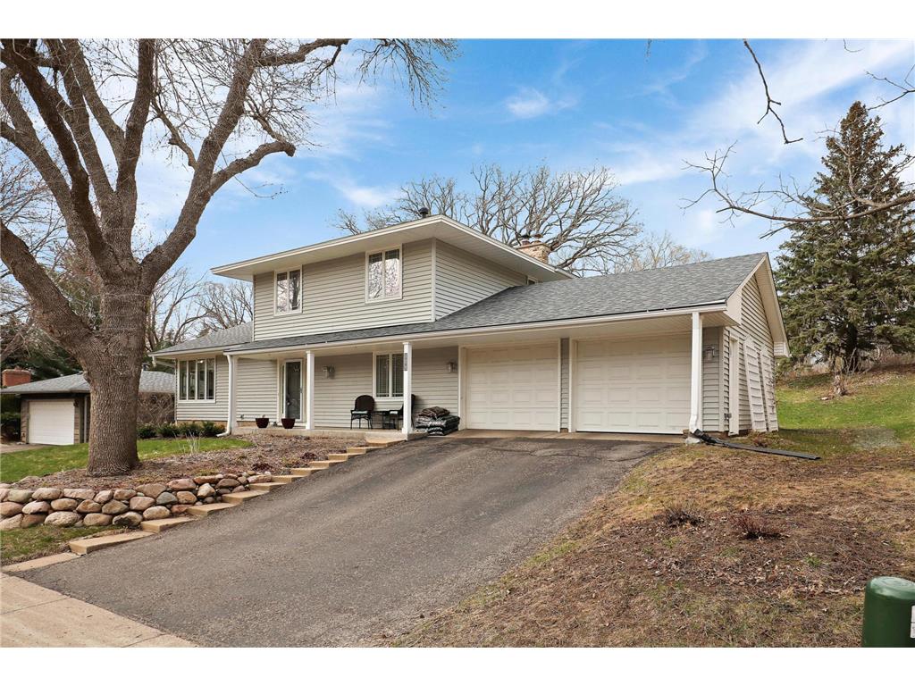 628 E 134th Street Burnsville MN 55337 6371340 image1