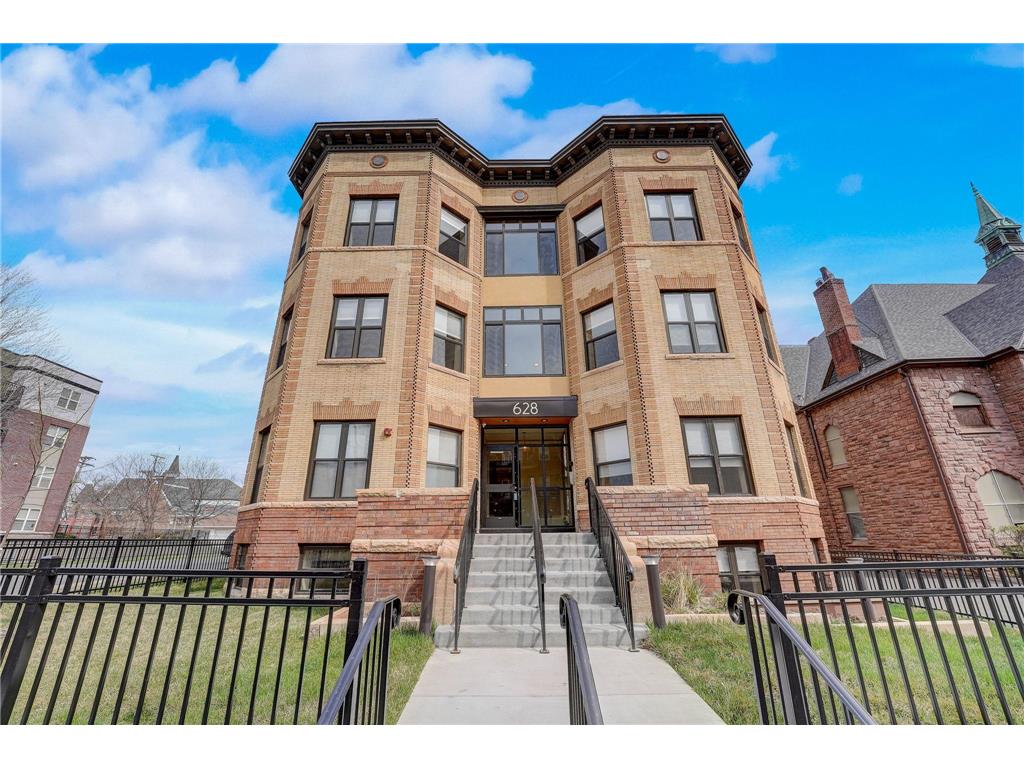 628 E Franklin Avenue #102 Minneapolis MN 55404 6503461 image1