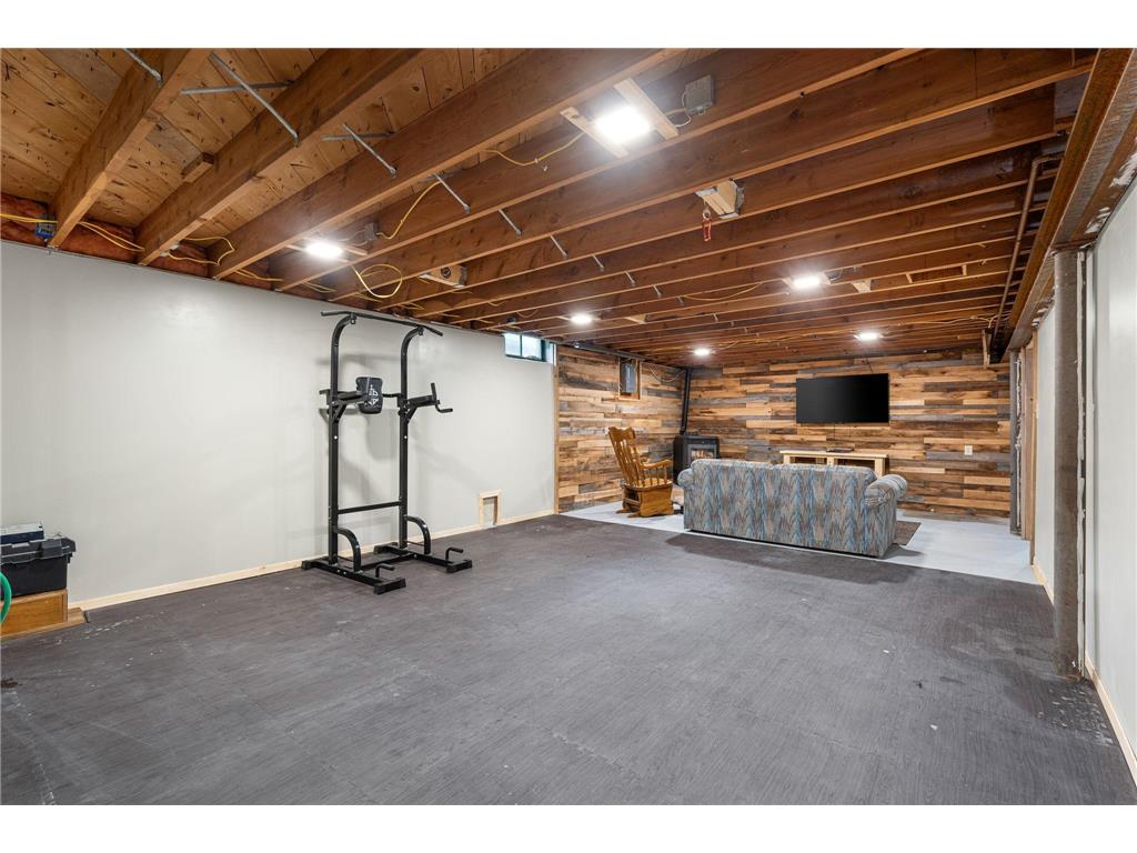 628 E Wisconsin Avenue Barron WI 54812 7093117 image18