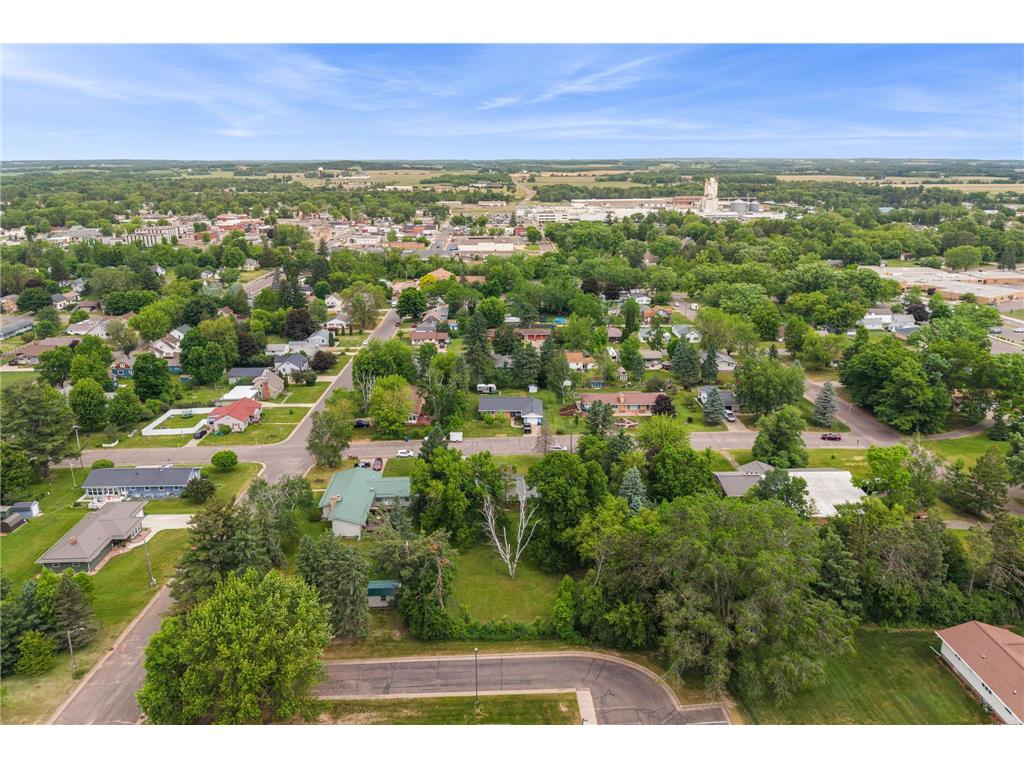 628 E Wisconsin Avenue Barron WI 54812 7093117 image39