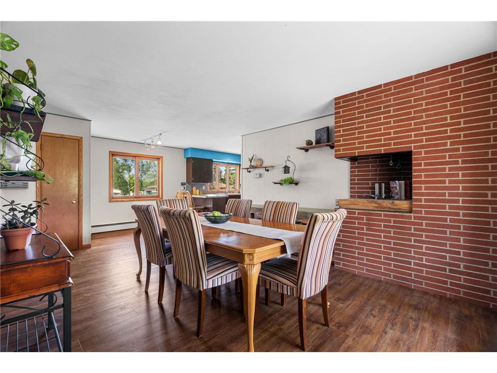 628 E Wisconsin Avenue Barron WI 54812 7093117 image8
