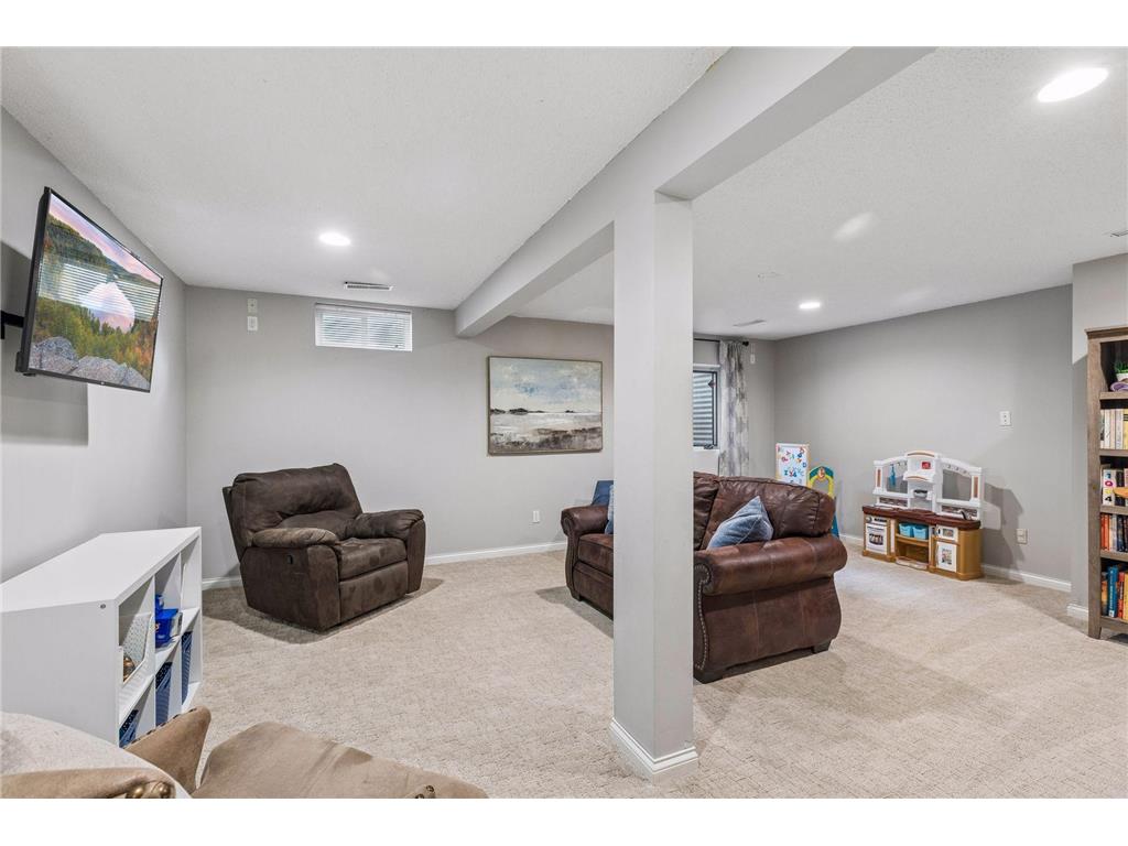628 Eagle Ridge Road Woodbury MN 55125 7095665 image27
