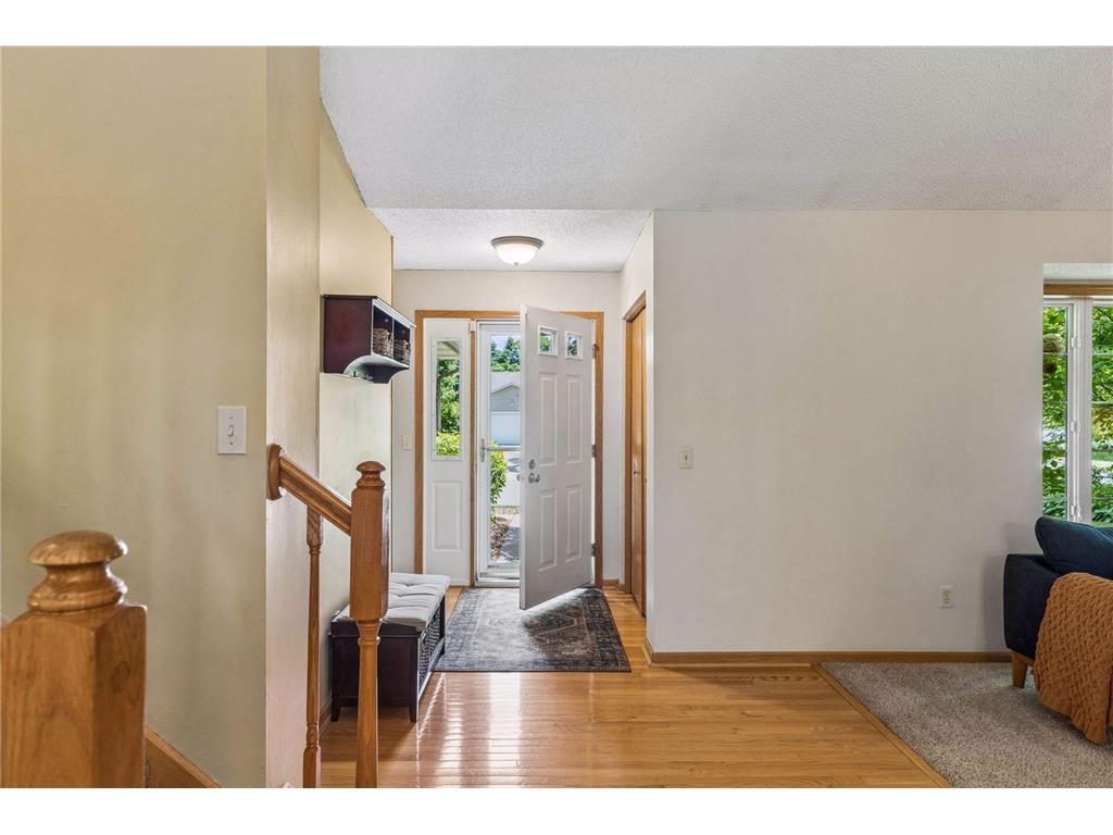 628 Eagle Ridge Road Woodbury MN 55125 7095665 image3