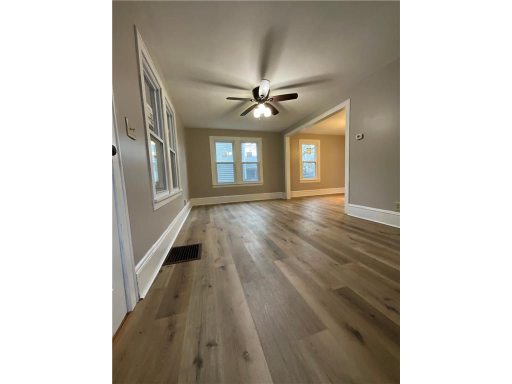 628 Front Street Kenyon MN 55946 7048827 image2