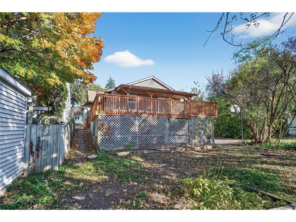 628 Iowa Avenue E Saint Paul MN 55130 7003190 image20