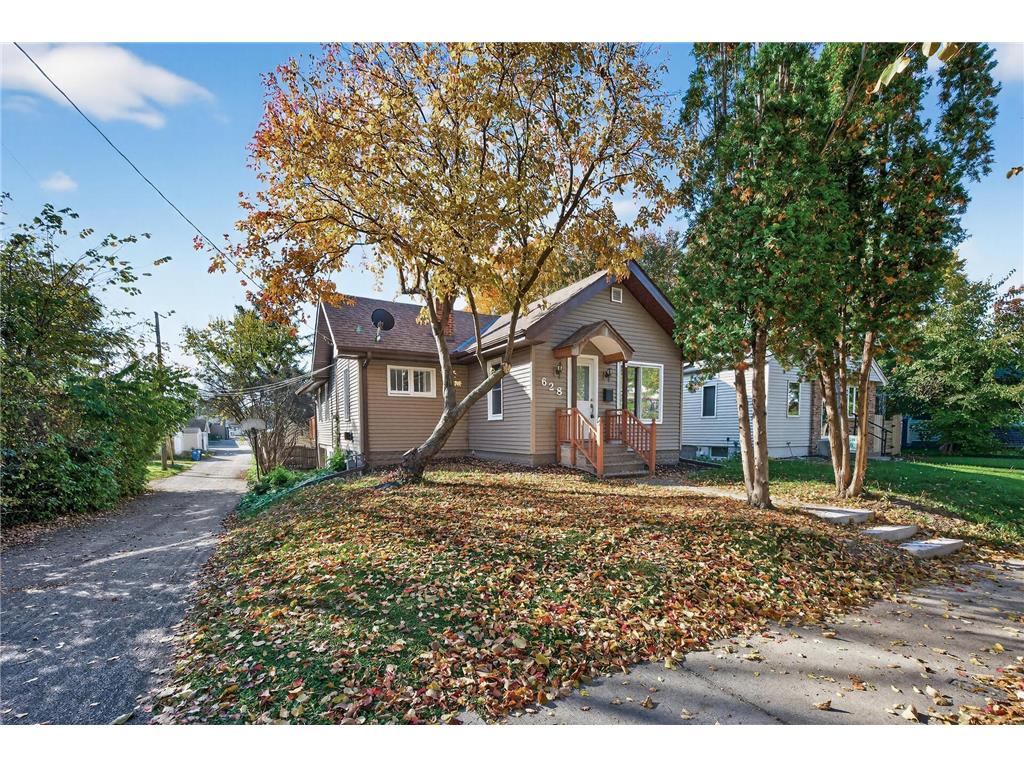 628 Iowa Avenue E Saint Paul MN 55130 7003190 image21