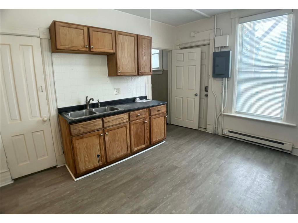 628 Mendota Street Saint Paul MN 55106 7017711 image10