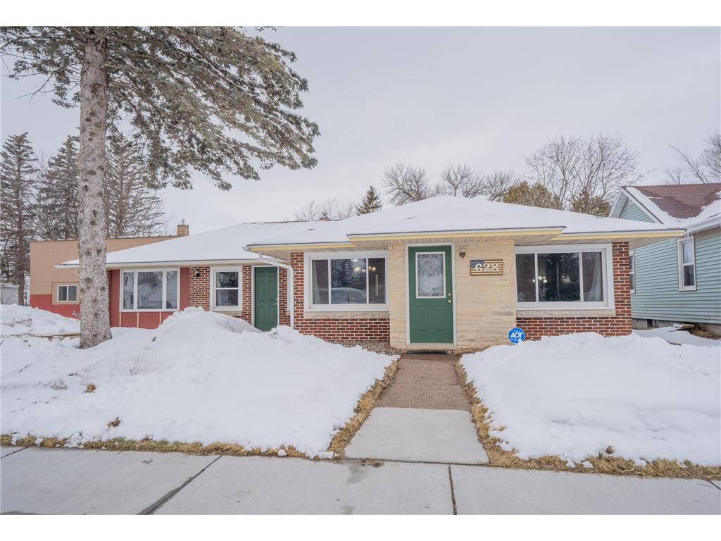 628 W Cedar Street Chippewa Falls WI 54729 6340276 image1