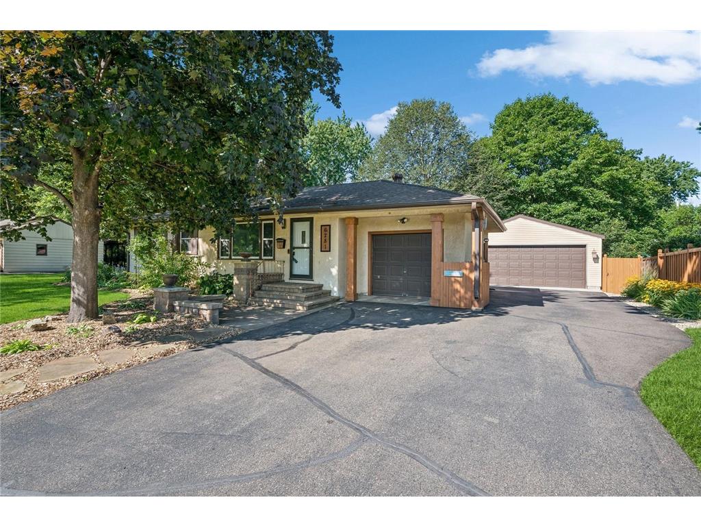 6281 Sunny Lane N Brooklyn Park MN 55428 6580510 image1