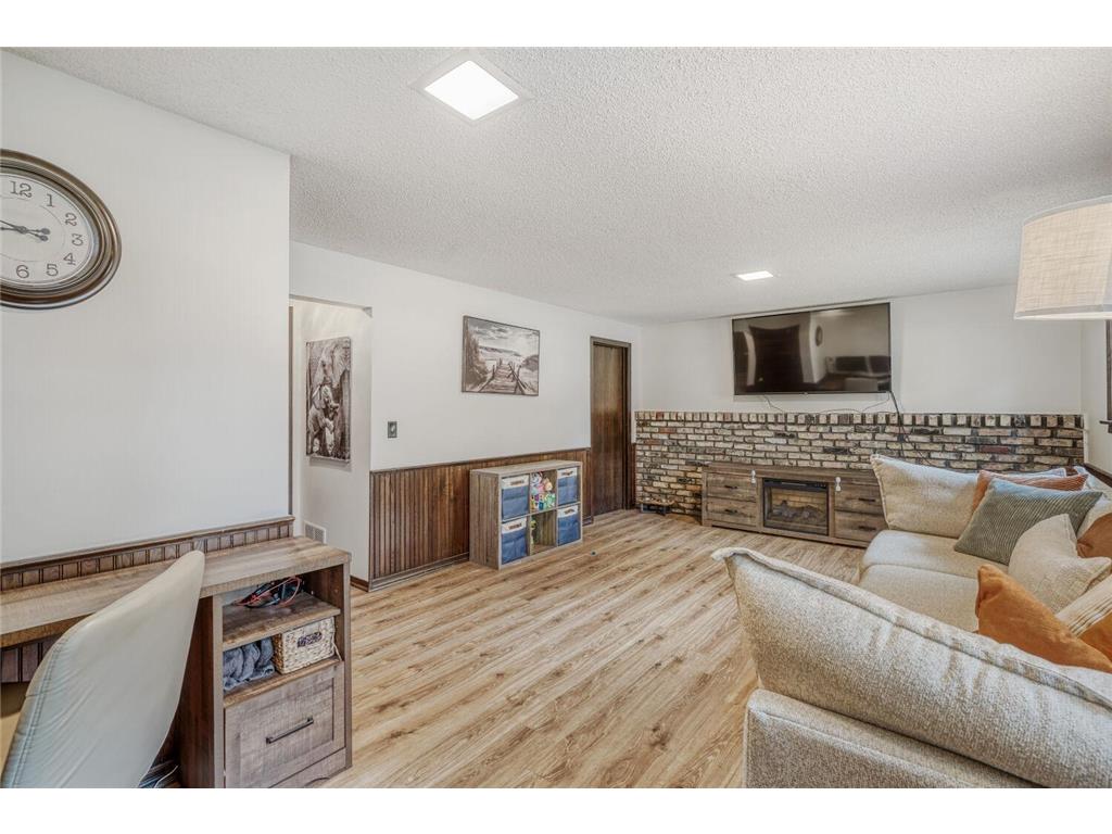 6285 137th Street W Apple Valley MN 55124 7071620 image12