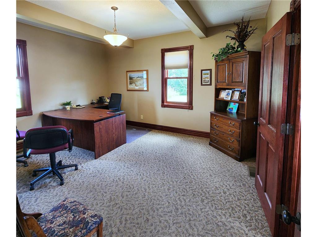 629 1st Street S Willmar MN 56201 6776510 image5