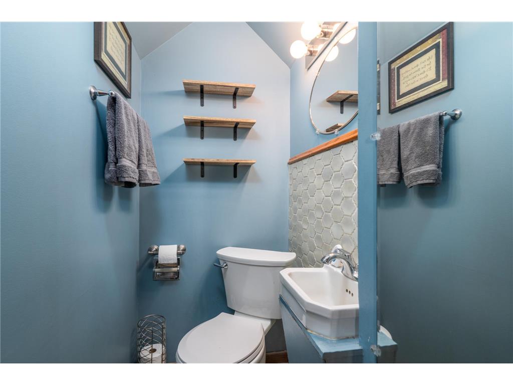 629 Barrette Street Crookston MN 56716 7078377 image12