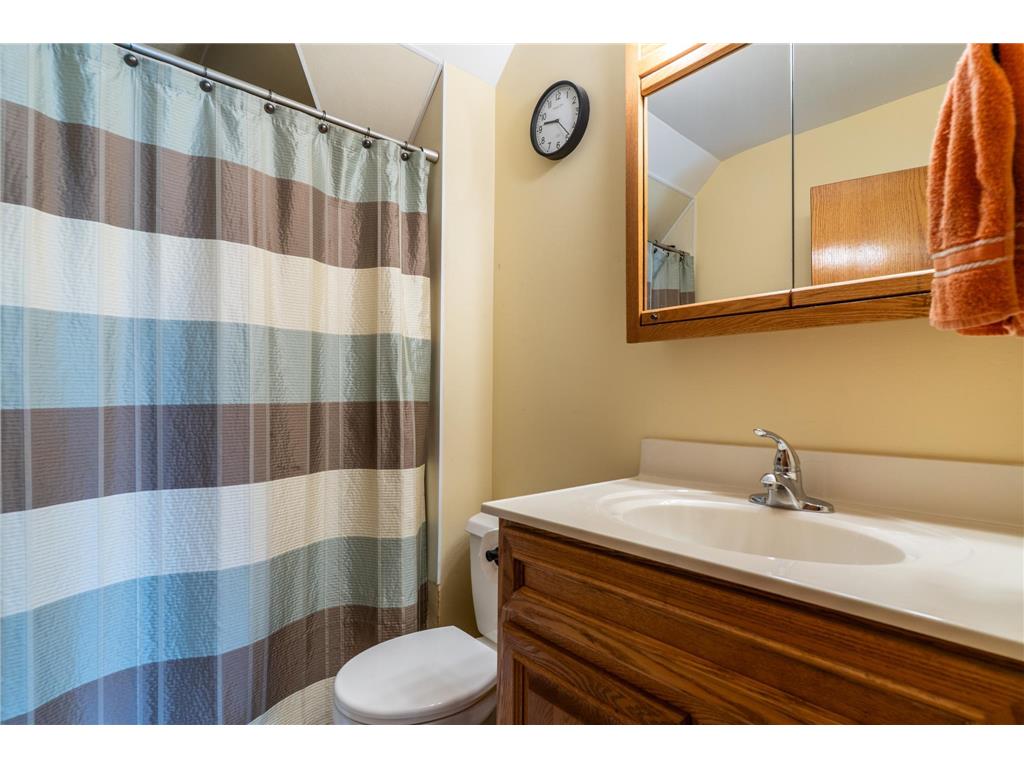 629 Barrette Street Crookston MN 56716 7078377 image17