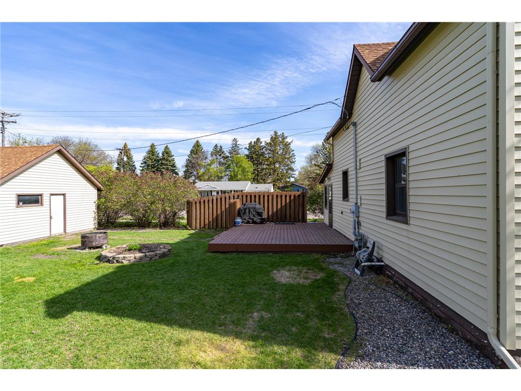 629 Barrette Street Crookston MN 56716 7078377 image25