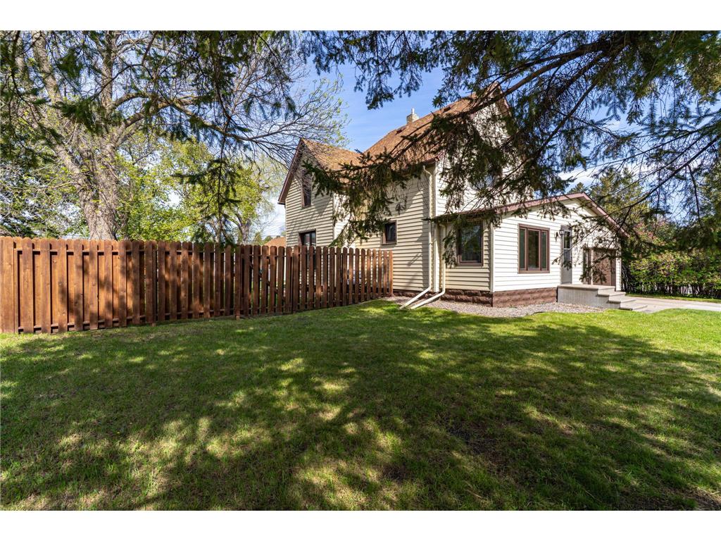 629 Barrette Street Crookston MN 56716 7078377 image29