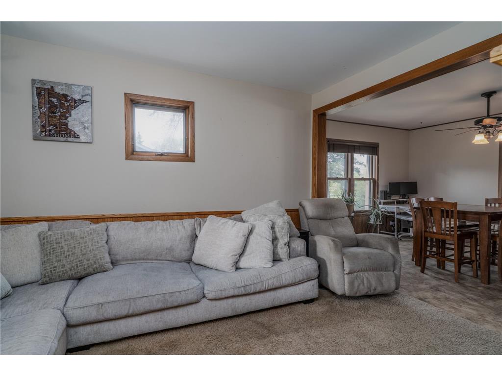 629 Barrette Street Crookston MN 56716 7078377 image5
