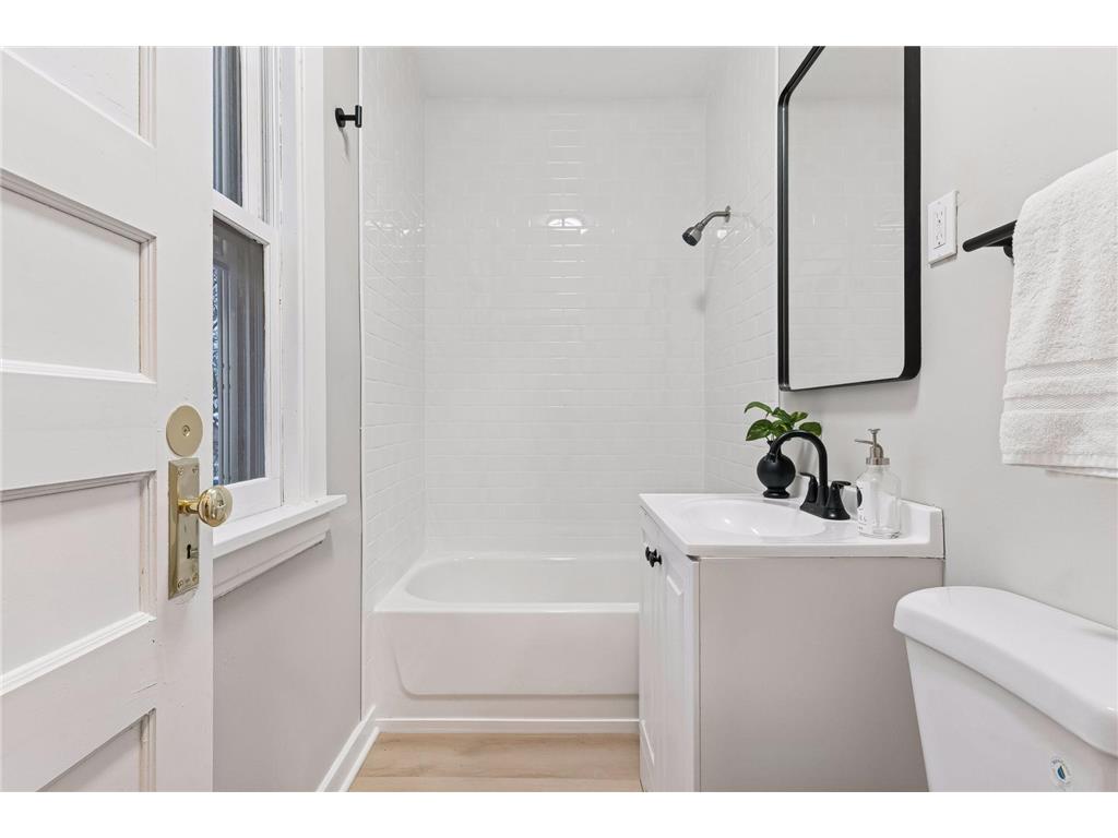 629 Farrington Street Saint Paul MN 55103 6822553 image30