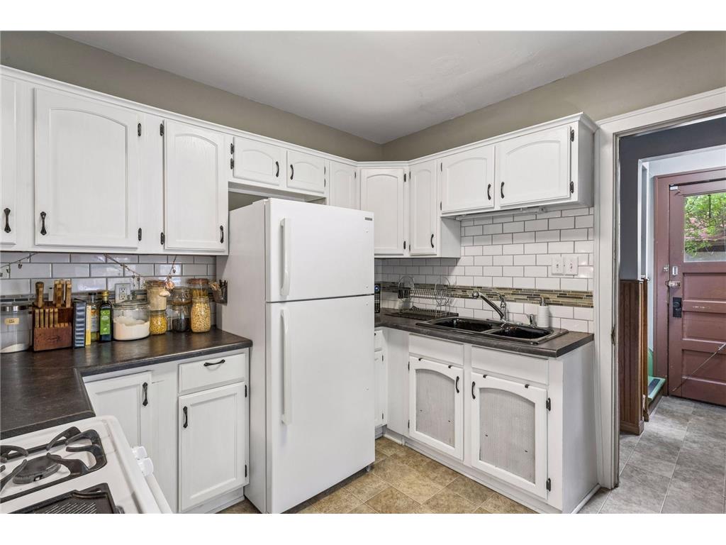 629 Lexington Parkway N Saint Paul MN 55104 7104108 image12