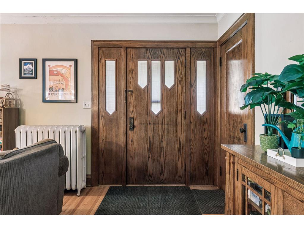 629 Lexington Parkway N Saint Paul MN 55104 7104108 image3