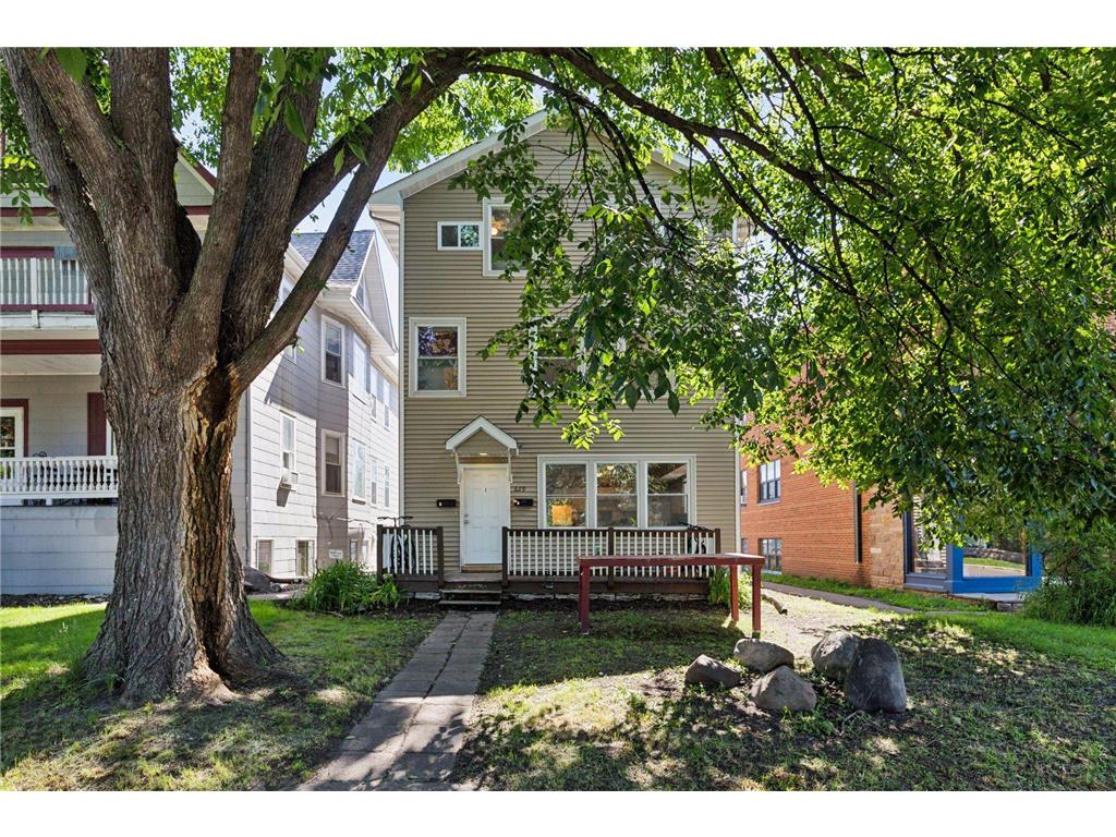 629 Oak Street SE Minneapolis MN 55414 6704262 image1