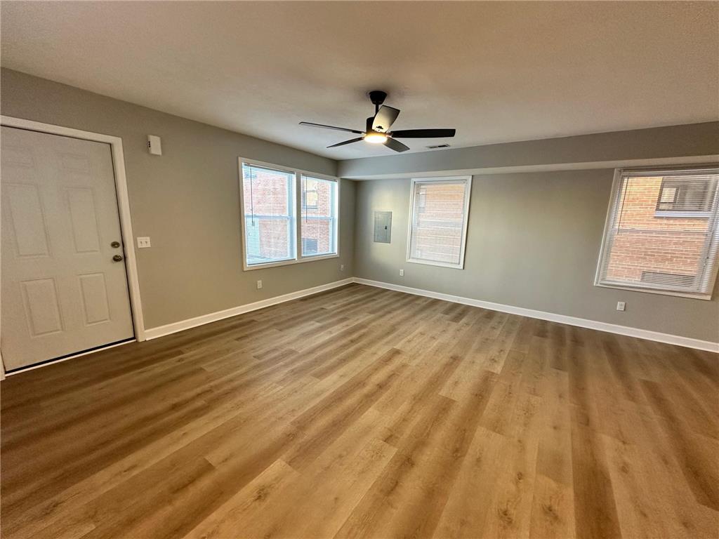 629 Oak Street SE Minneapolis MN 55414 7023096 image3