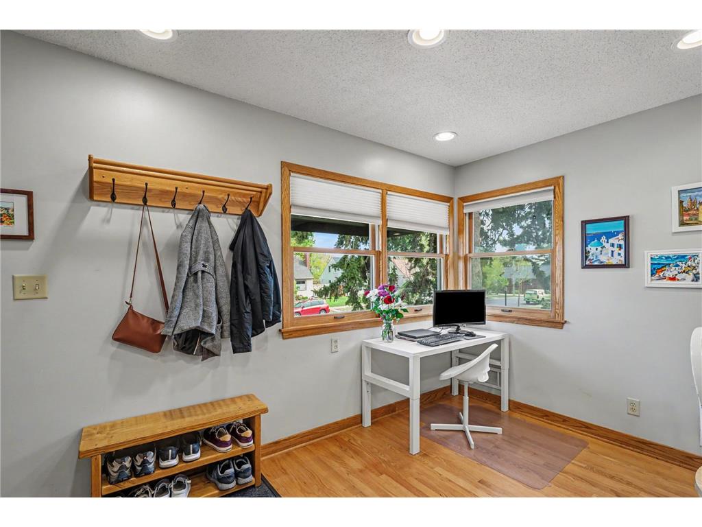 629 Saratoga Street S Saint Paul MN 55116 7064219 image2