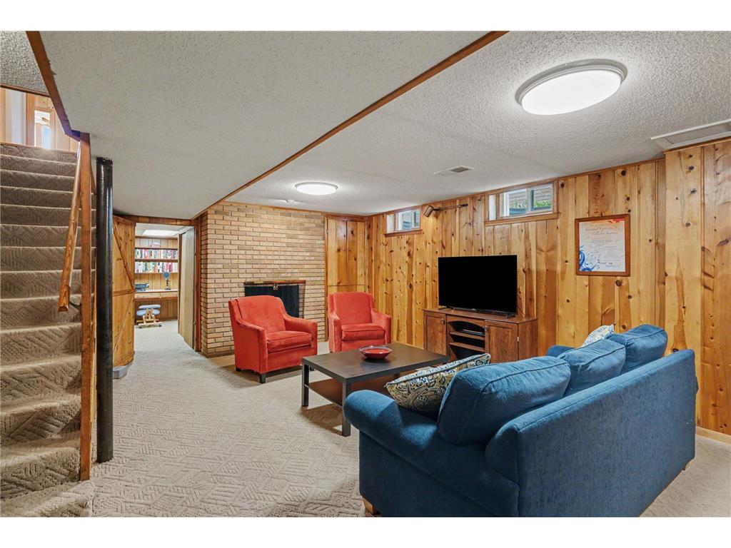 629 Saratoga Street S Saint Paul MN 55116 7064219 image24